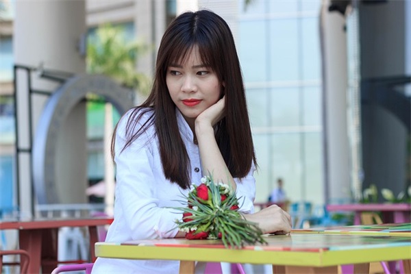 心里憋屈想哭的句子图片