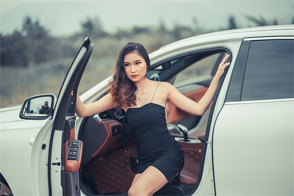 年轻人感情生活的哲理句子