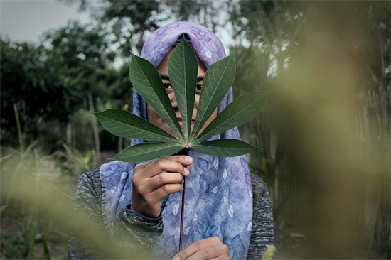 一句话简单的晒小孩跳舞的句子(一句简单的晒娃跳舞文案)