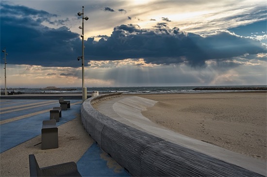 深夜感慨励志名句 深夜加班励志的句子