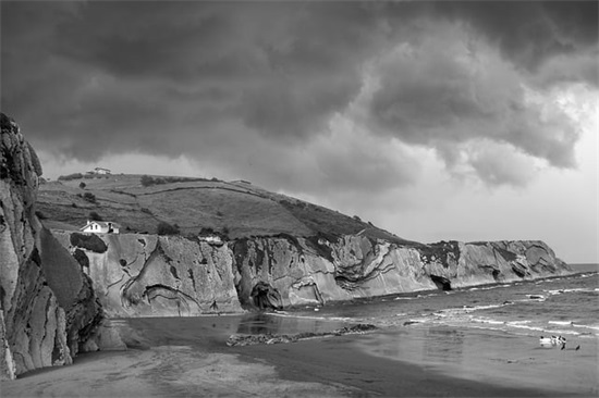 最新交通安全的宣传标语(小学生交通安全宣传标语)