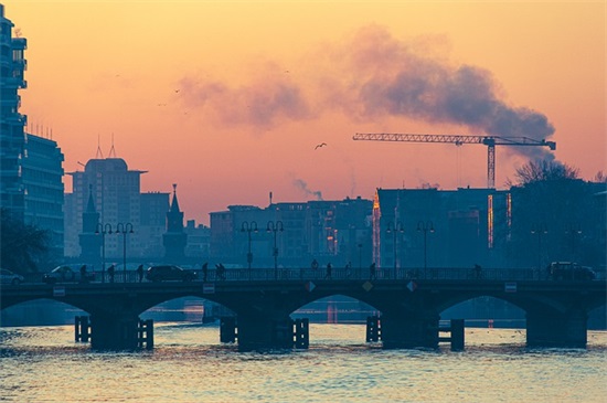 励志口号企业八字-71句