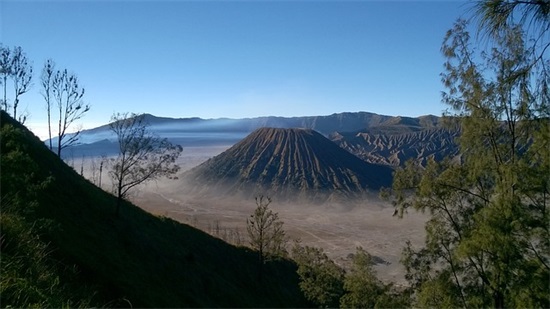 七四班口号押韵-64句